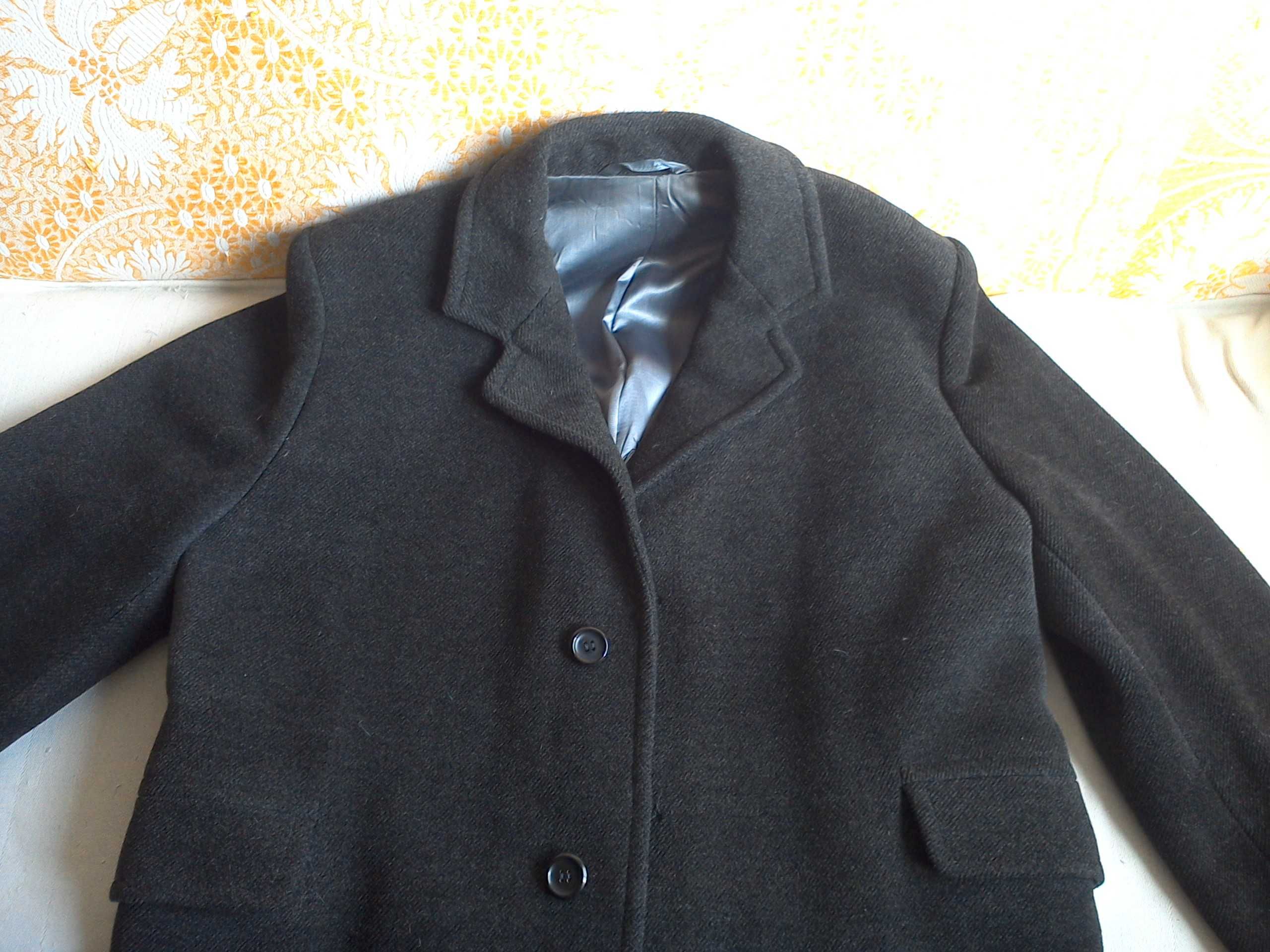 Пальто драповое , из натуральной шерсти