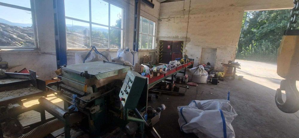 Trak taśmowy z podajnikami - sprawny