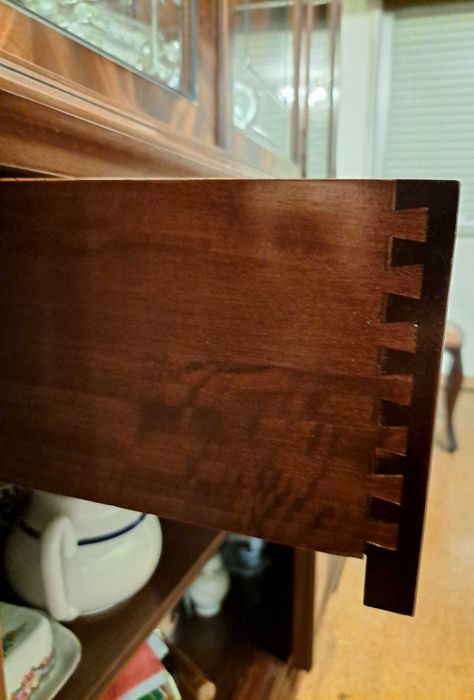 Movel de sala com cristaleira