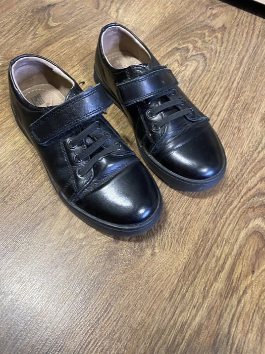 Детские туфли