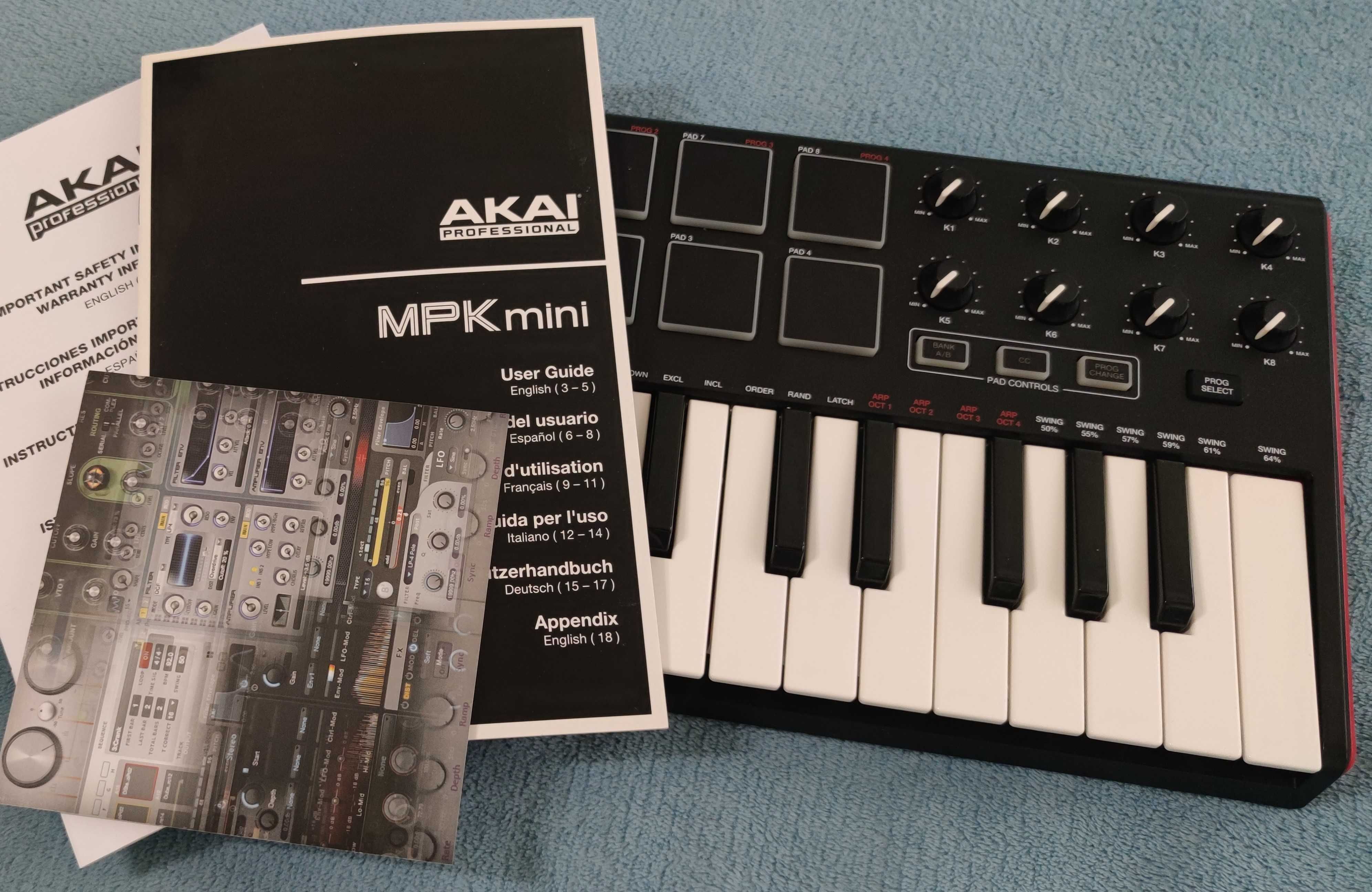 MIDI клавиатура Akai MPK MINI MK2