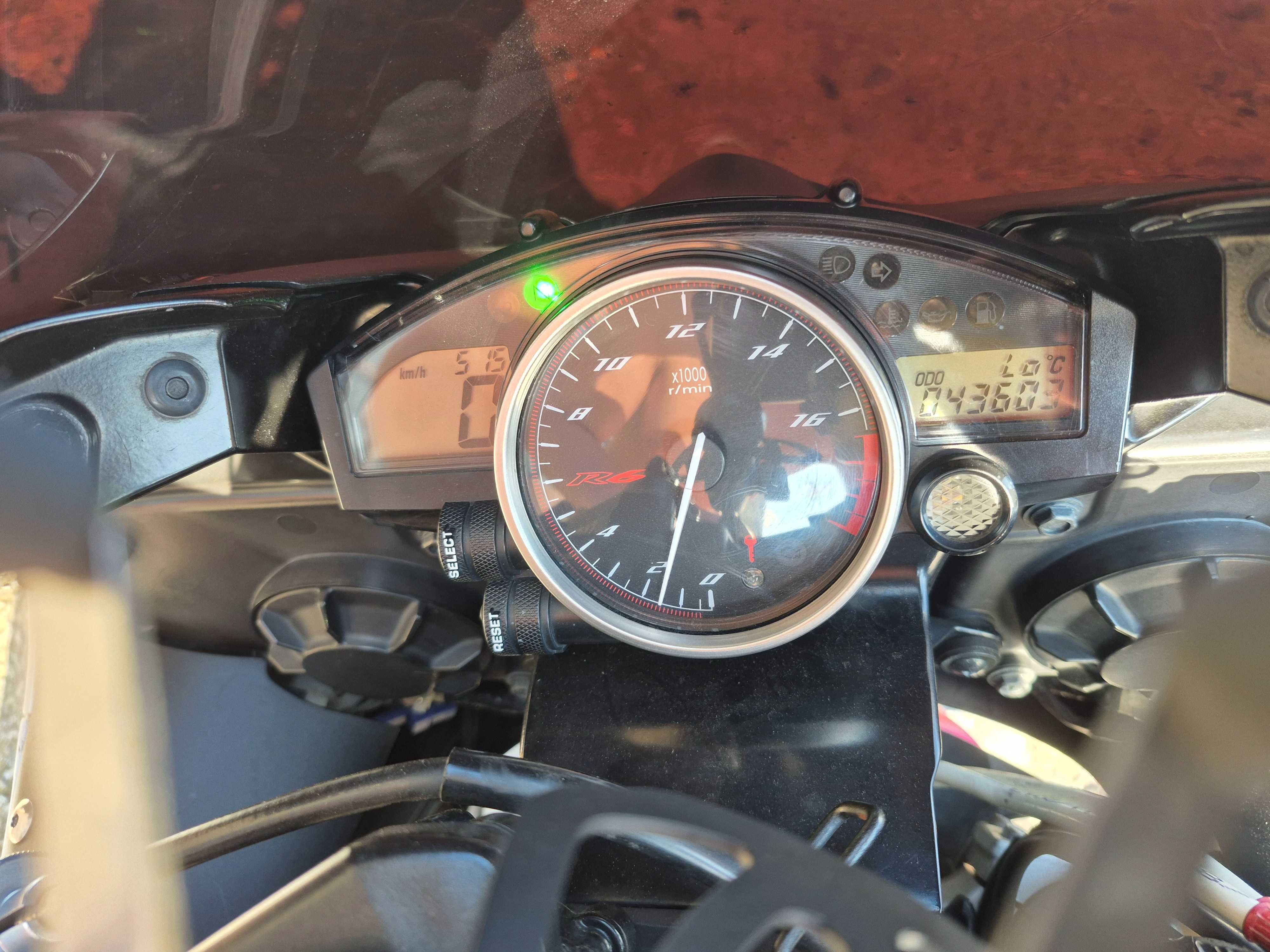 Yamaha R6 rj15 2008r.