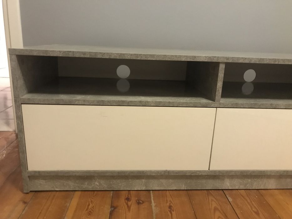 Szzfka  RTV pod telewizor +Gratis maszynka    kolor  szary