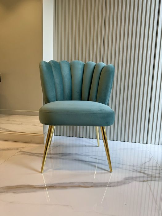 Krzesło Muszla Glamour na metalowych nogach Duży wybór tkanin