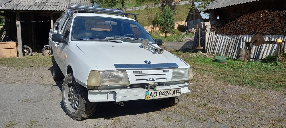 Москвич ИЖ ода.2002р.