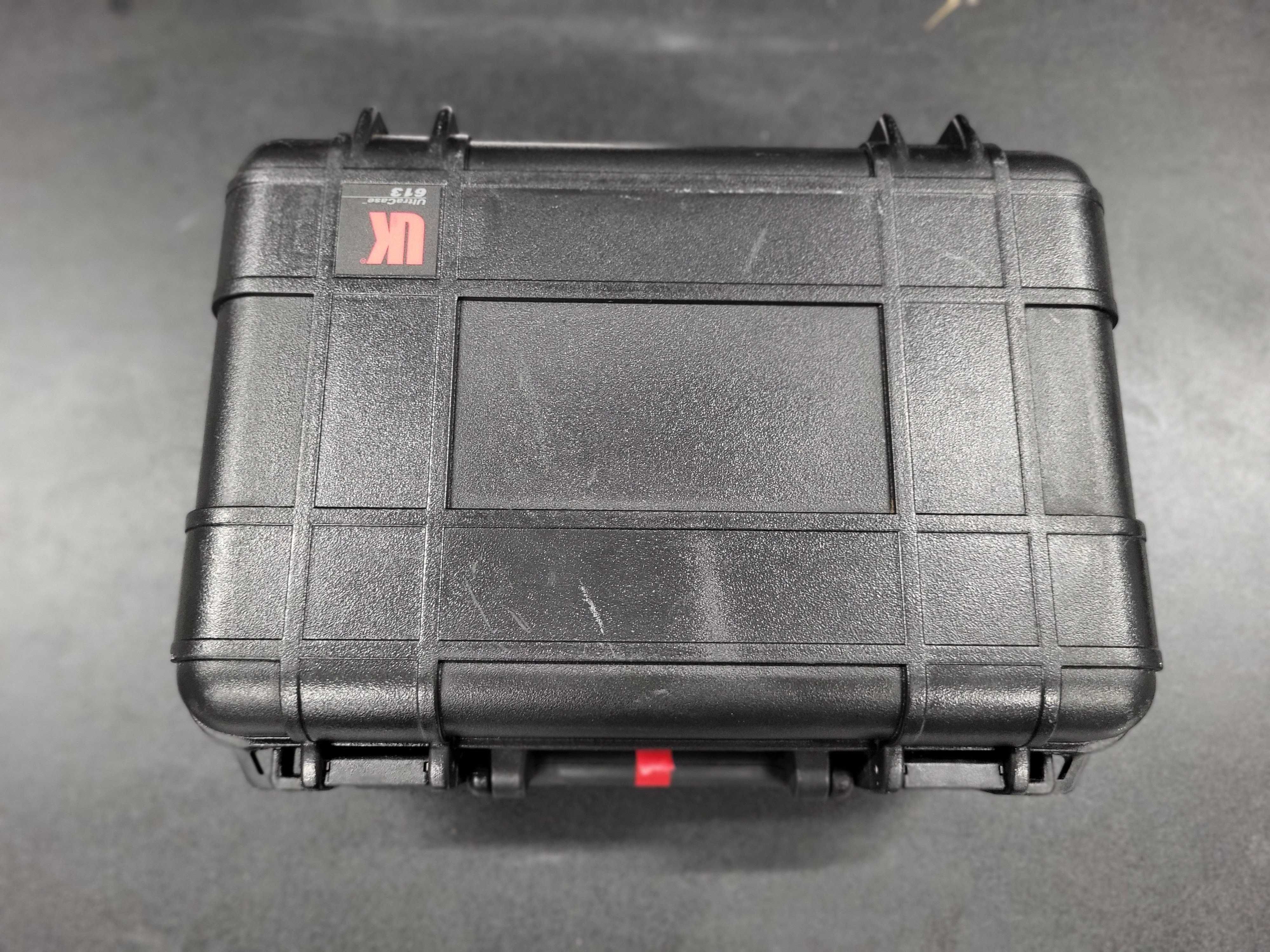 Walizka 34x22x14 case Underwater Kinetics UK 613 UltraCase
