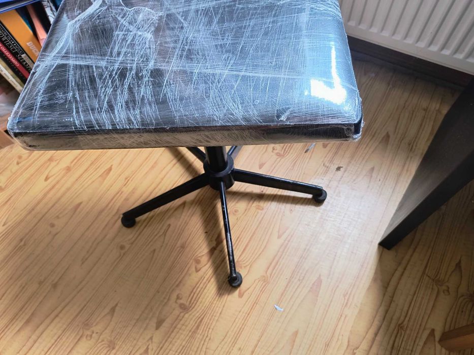 Pianino Stolek w dobrym stanie