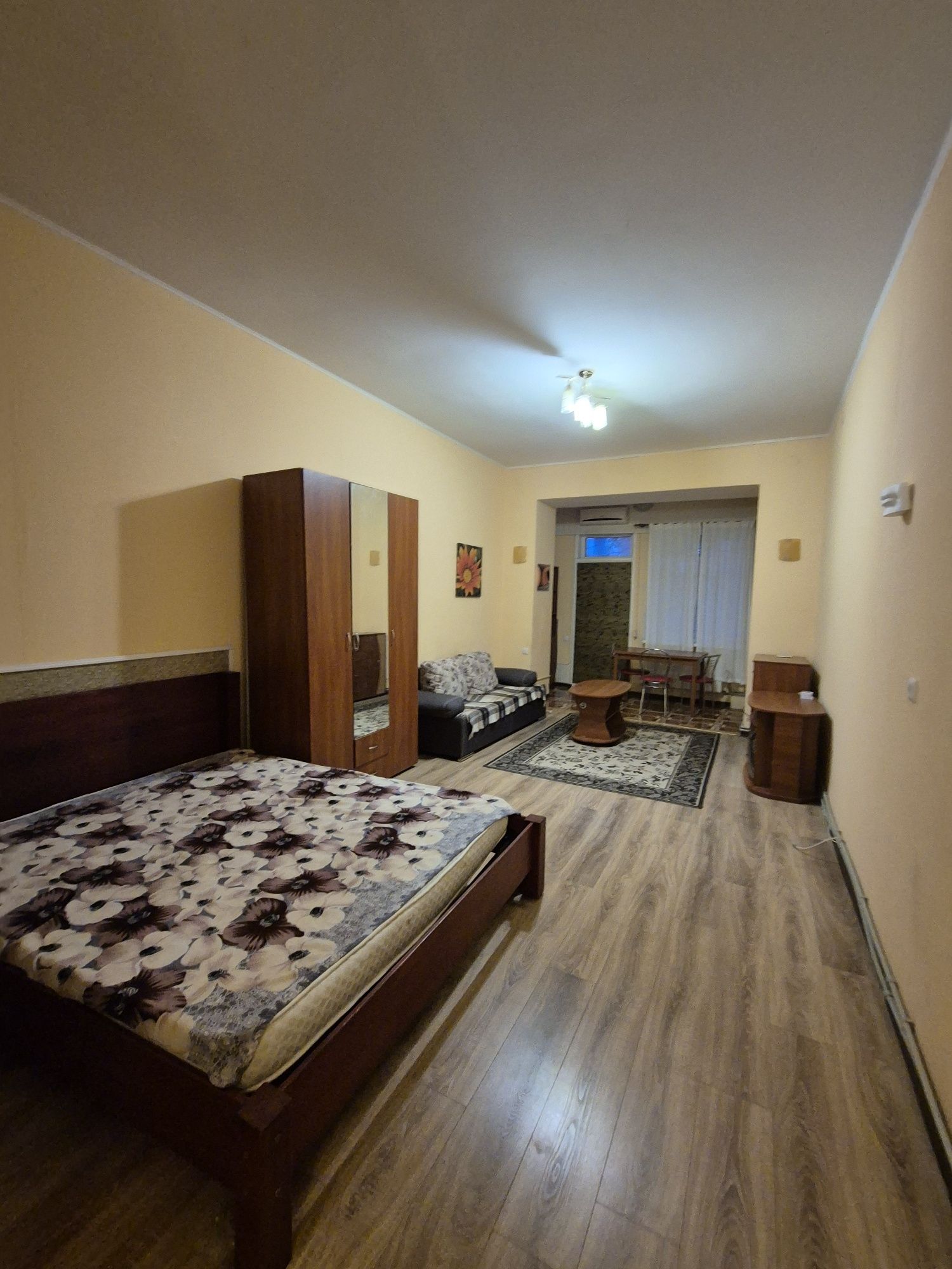 Здам вже сьогодні студію