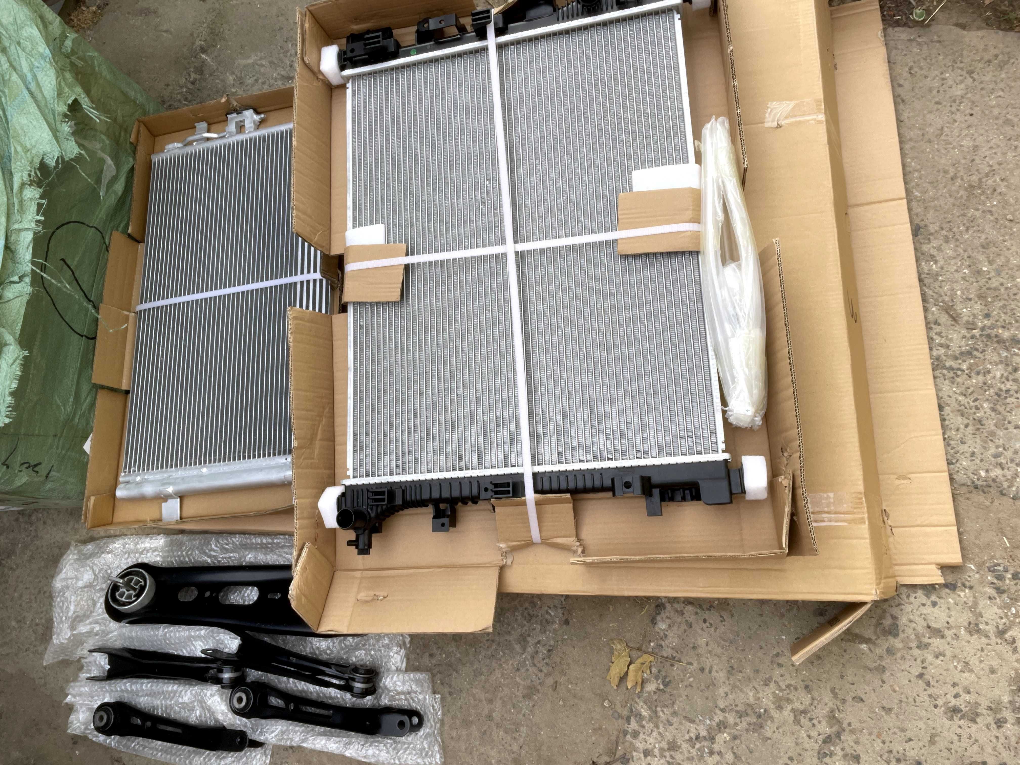 Радиатор 84448453, 84142649, 84300706 Chevrolet Equinox, Terrain 1,6D