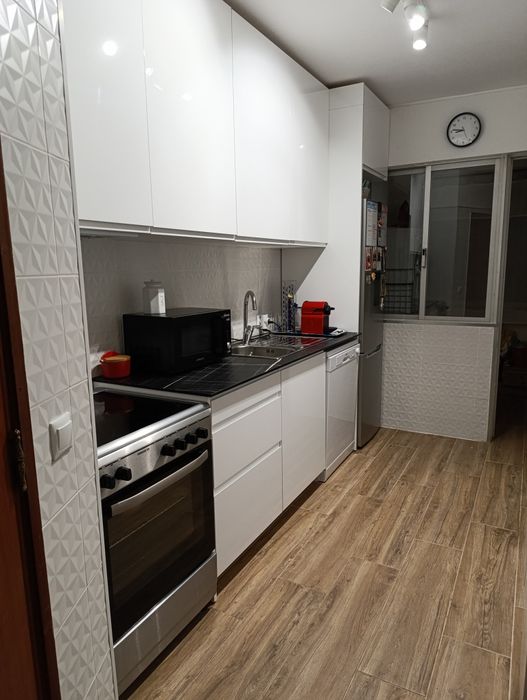 Apartamento T3 Renovado – 100 m² – Silves (3º andar, sem elevador)