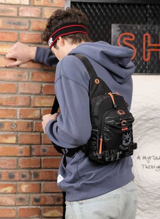 рюкзак туристичний через плечо ( сумка ) в спортивном стиле - черная