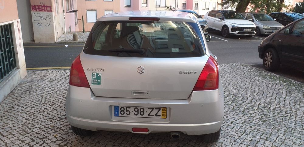Suzuki Swift 1.3 gasolina 5 portas (Impecavel)
