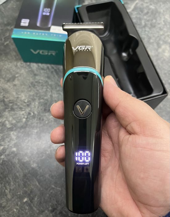 Машинка тример для стрижки волосся, триммер. Мужская. Чоловіча.