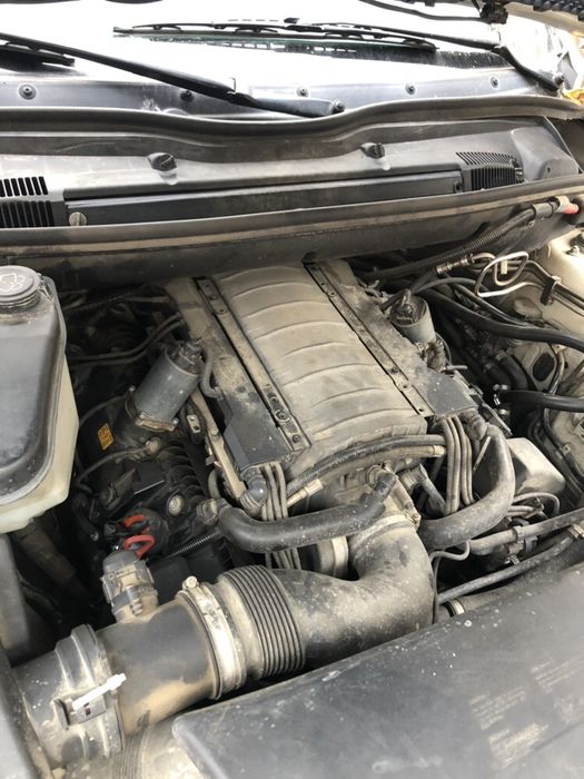 Розборка bmw x5 e53 4.4 n62b44 бмв х5 шрот запчасти детали мотор