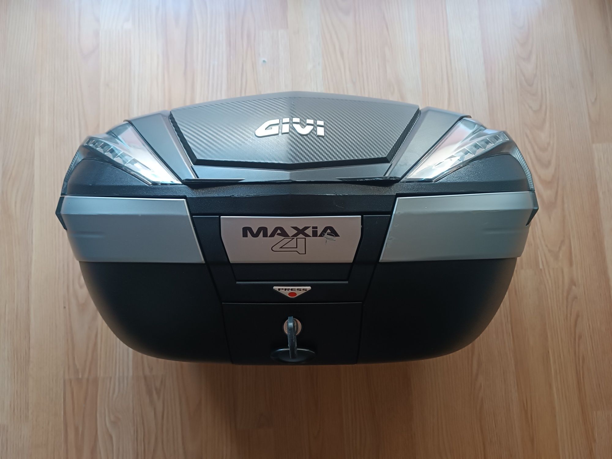 Top Case Givi Maxia V56 Monokey