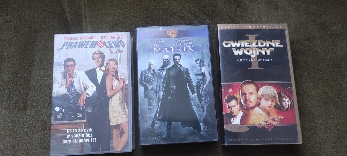 Kasety VHS Matrix Gwiezdne Wojny Mroczne widmo Prawnym na lewo 3 szt
