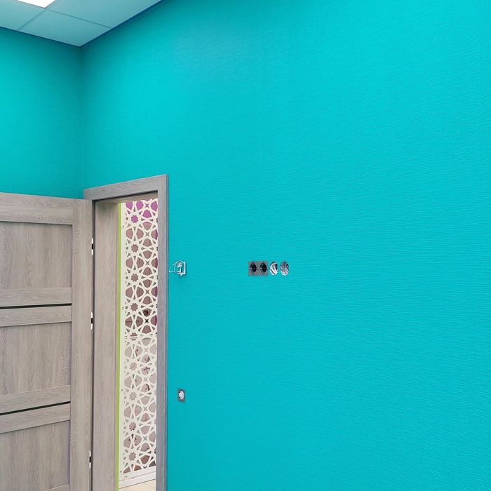 Поклейка обоев любой сложности