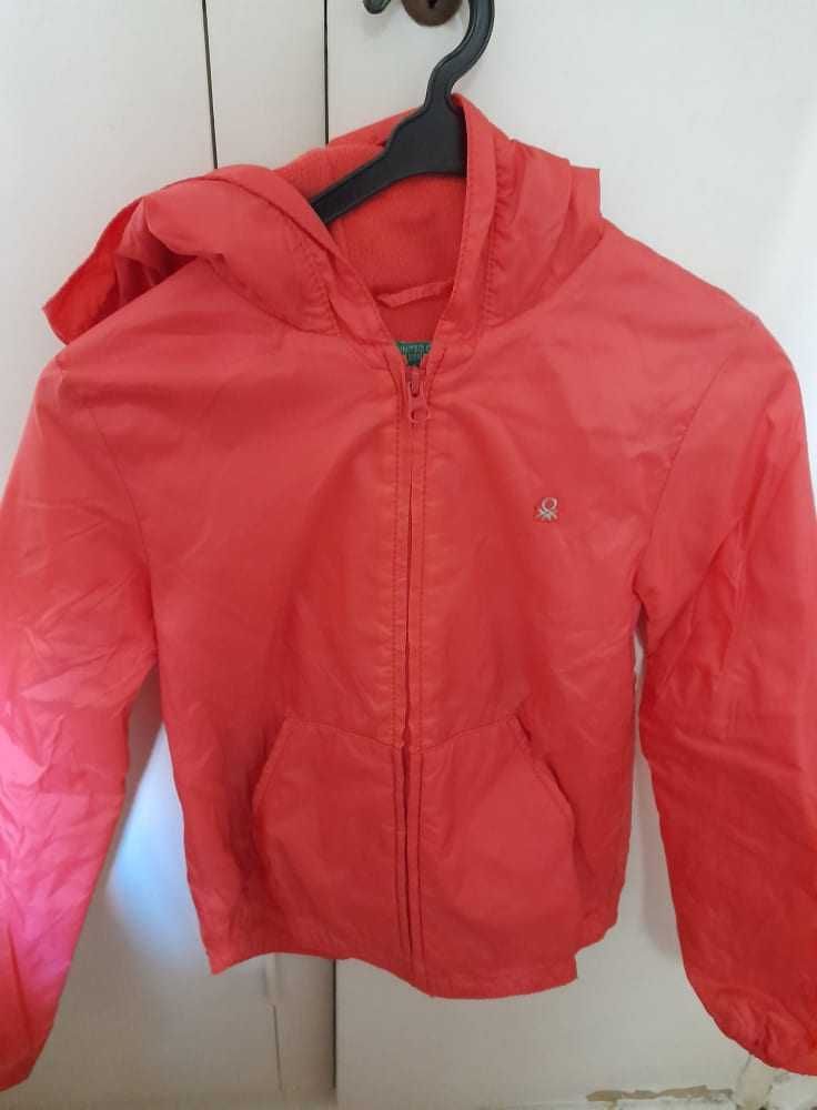 Kispos Benetton e Berg menina (vários preços, desde 5 euros)