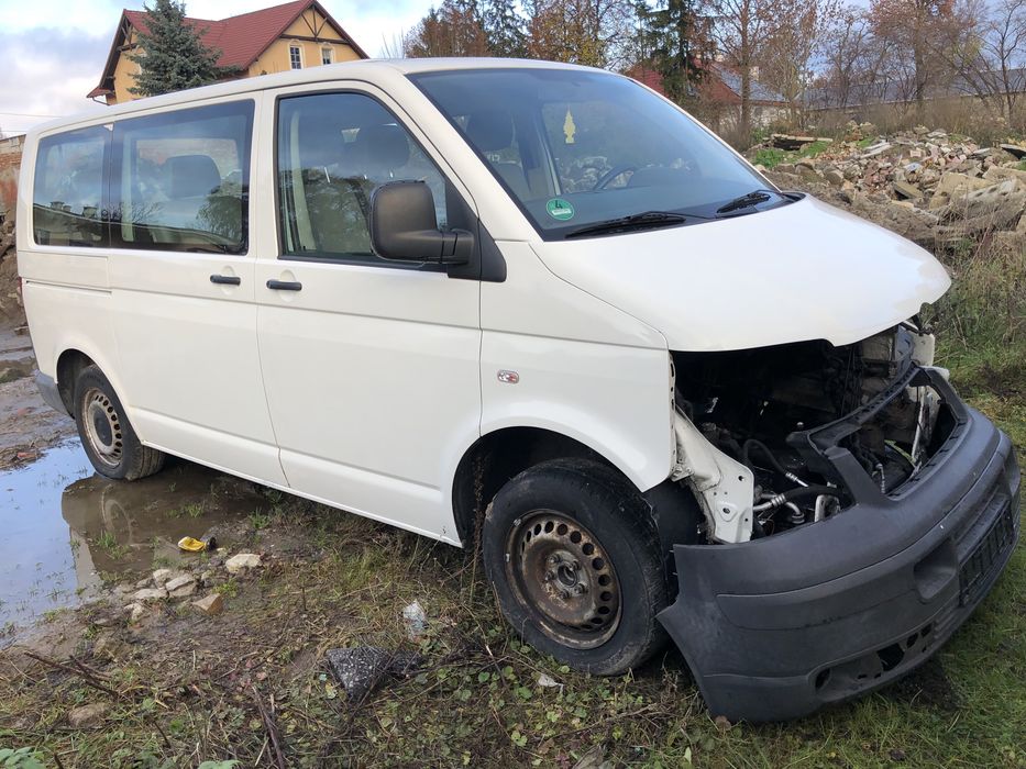VW T5 1.9TDI 102KM*9 osób*Klima*Uszkodzony Silnik