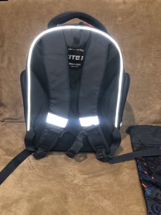 Новий комплект рюкзак Kite + сумка -рюкзак для зміного одягу і взуття