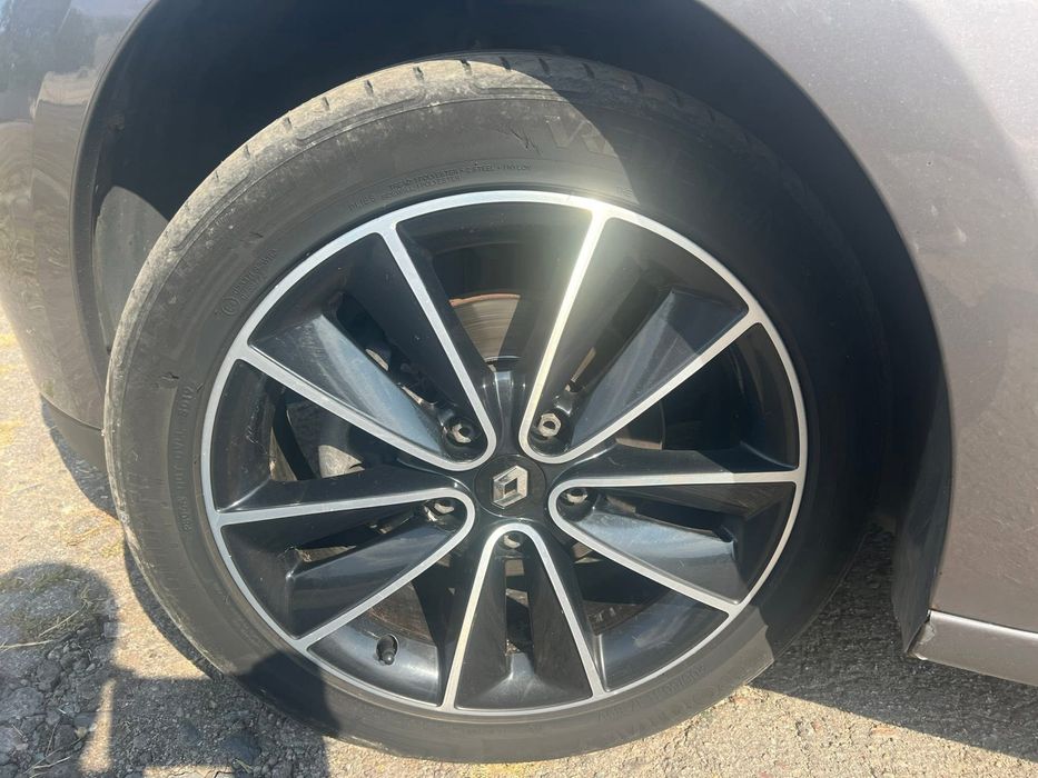 Меган 3 у відмінному стані