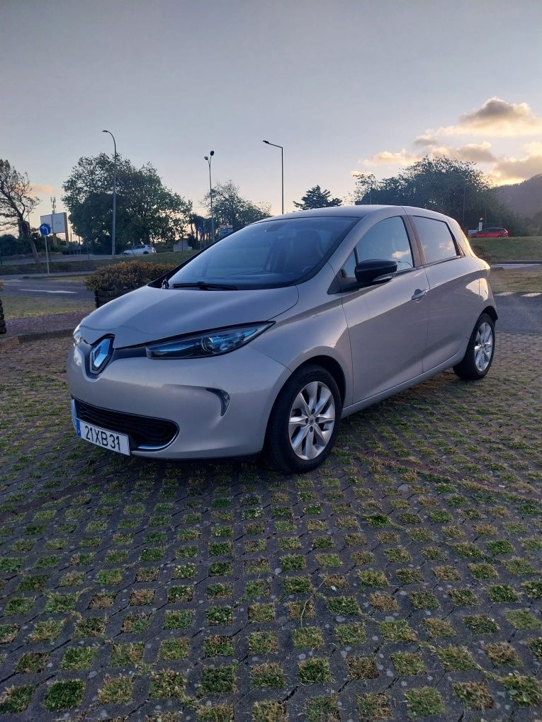 Renault Zoe c/Baterias próprias 22 Kwh