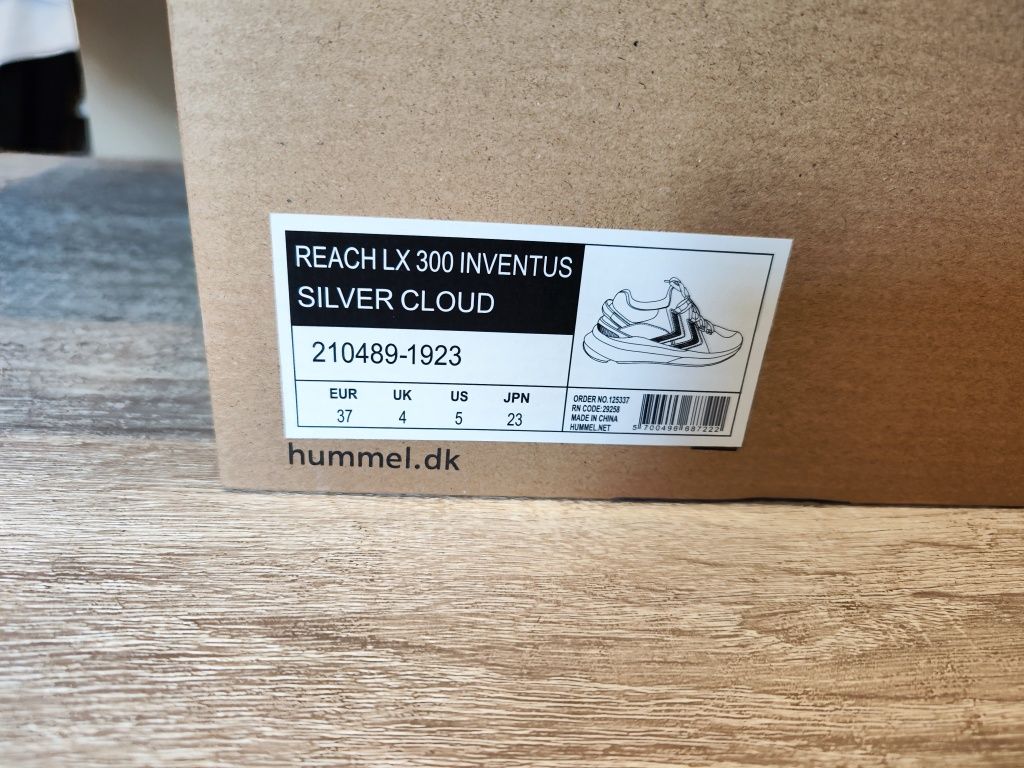 Buty sportowe Hummel, rozmiar 37, wkładka zmierzona 23,5 cm, nowe w pu