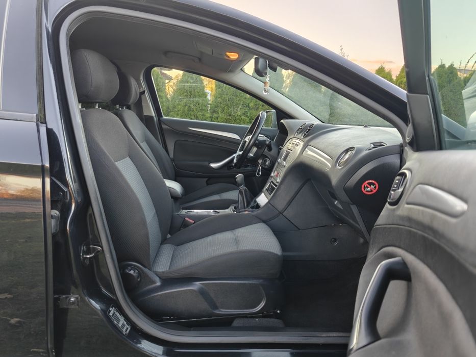 Ford Mondeo Kombi Mk4"*"1.8 TDCi"*"Zadbany"*"Stan Bardzo Dobry"*"
