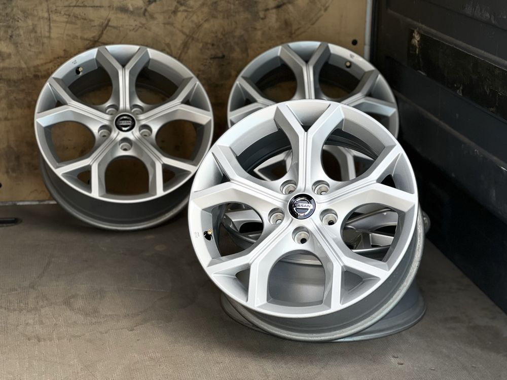 Оригінальні диски Nissan 5 114.3 R17 qashqai Rogue leaf Juke x trail