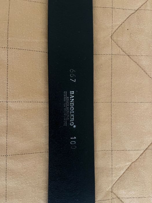 Cinto em pele como novo