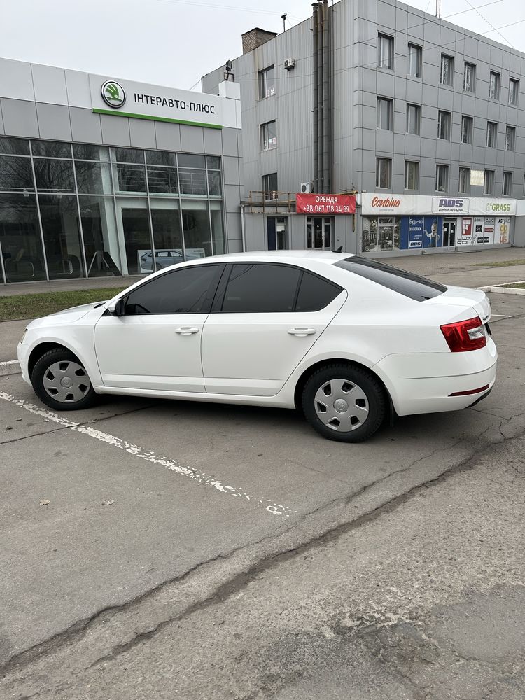 Продам шкоду октавію