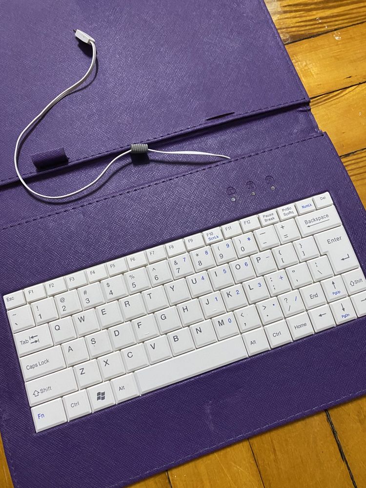 Клавиатура для планшета 10 дюймов micro sd