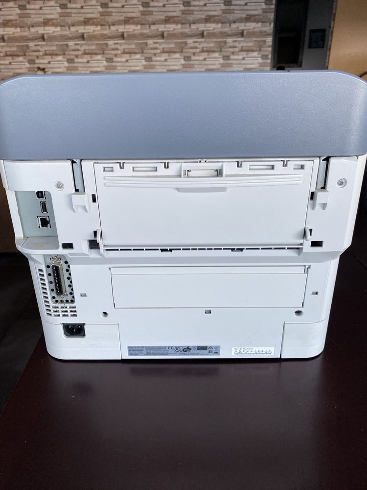 Impressora OKI Pro7411 WT