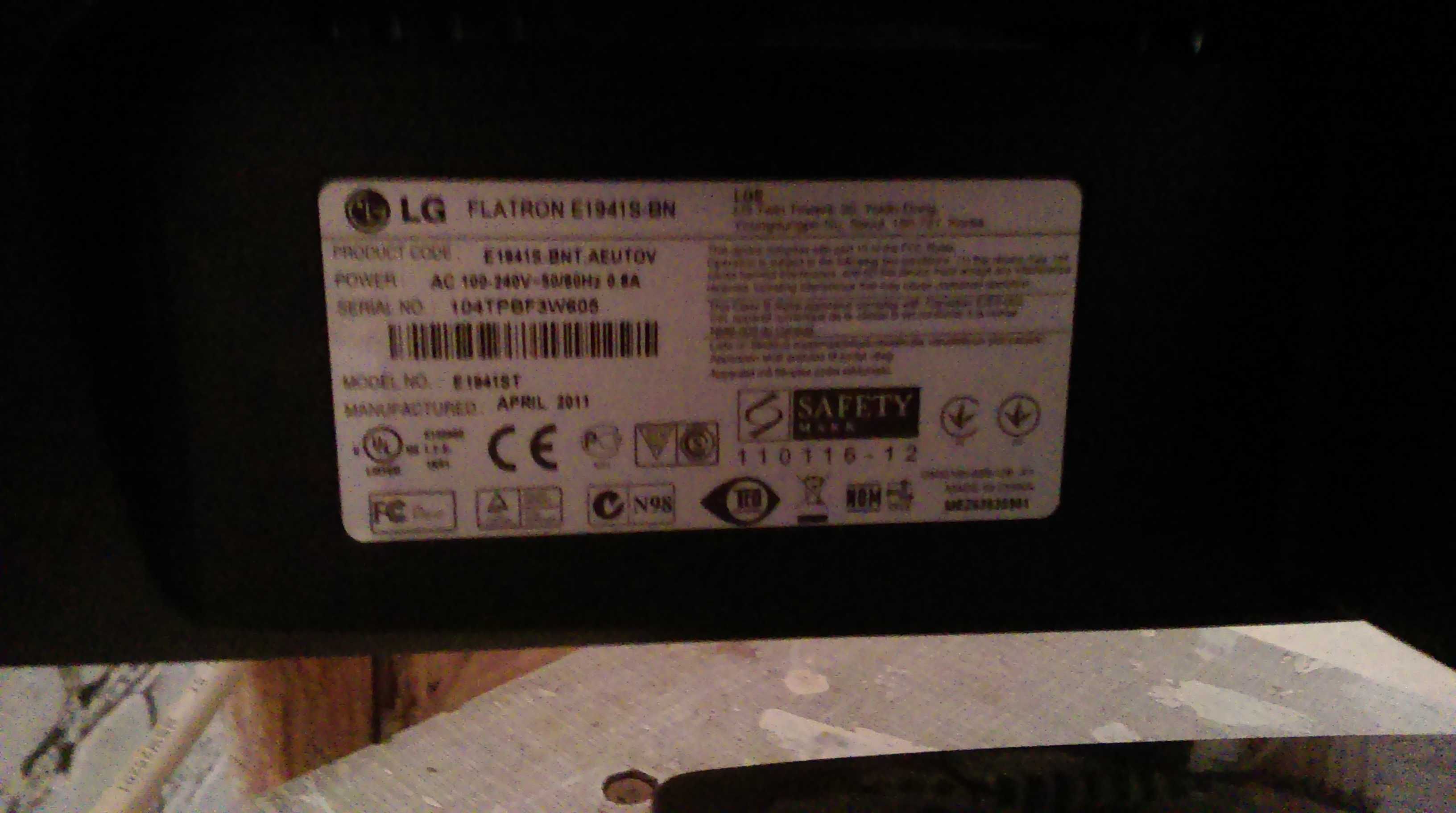 monitor lg flatron lcd 19 cali sprawny