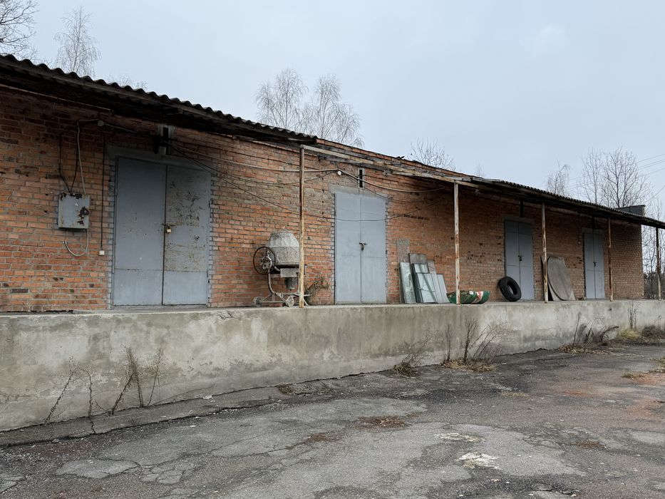 Продаж бази Світин