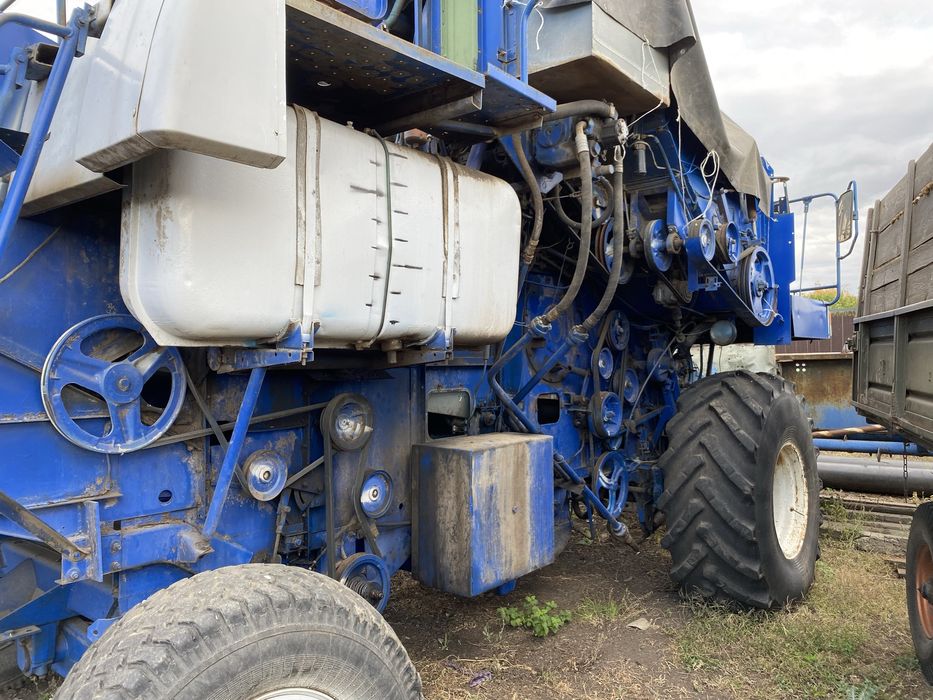 Комбайн Єнісей 950