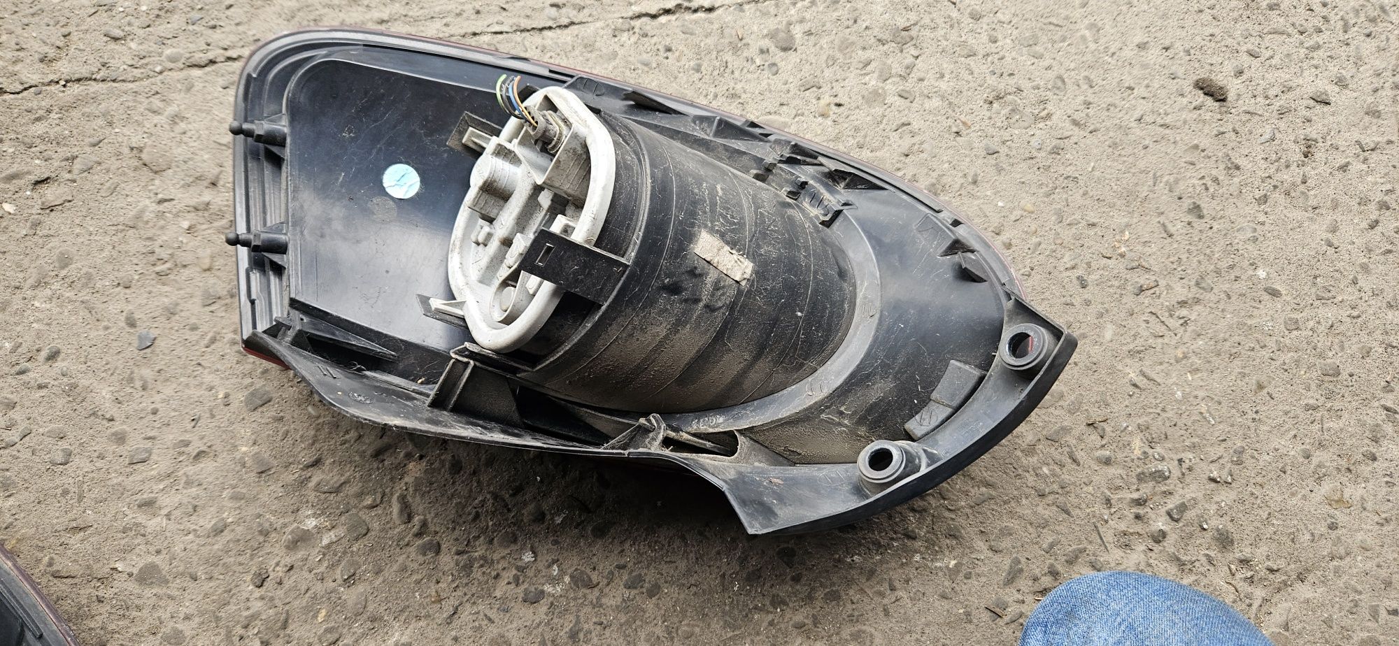 Bravo II Lampa Tył Lewy