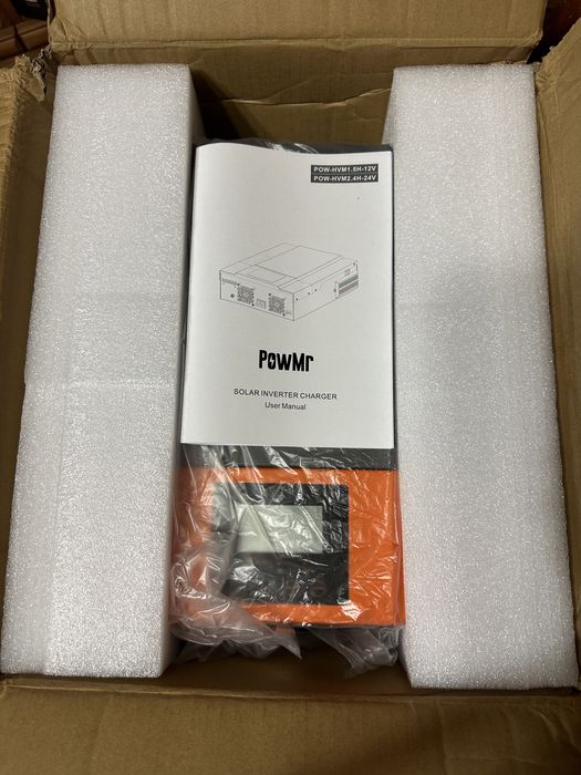 Гібридний інвертор із зарядним пристроєм Pow-HWM 1.5 kW- 12V