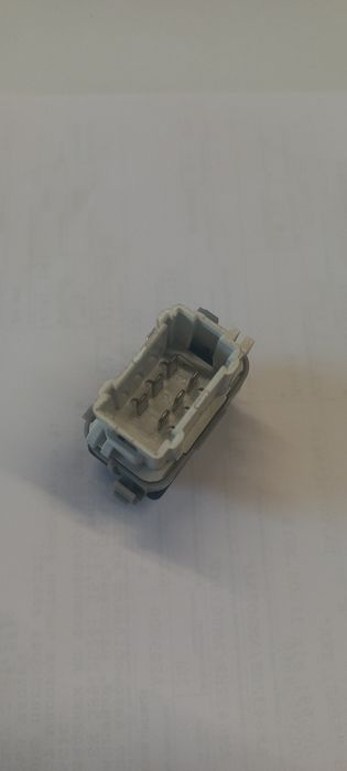 Кнопка центральногр замка Qashqai Кашкай j10