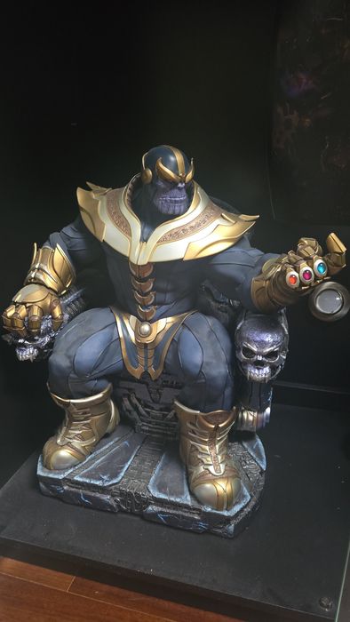 Thanos On Throne Sideshow