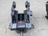 Szybkozłącze mechaniczne koparki Doosan DX27Z-7