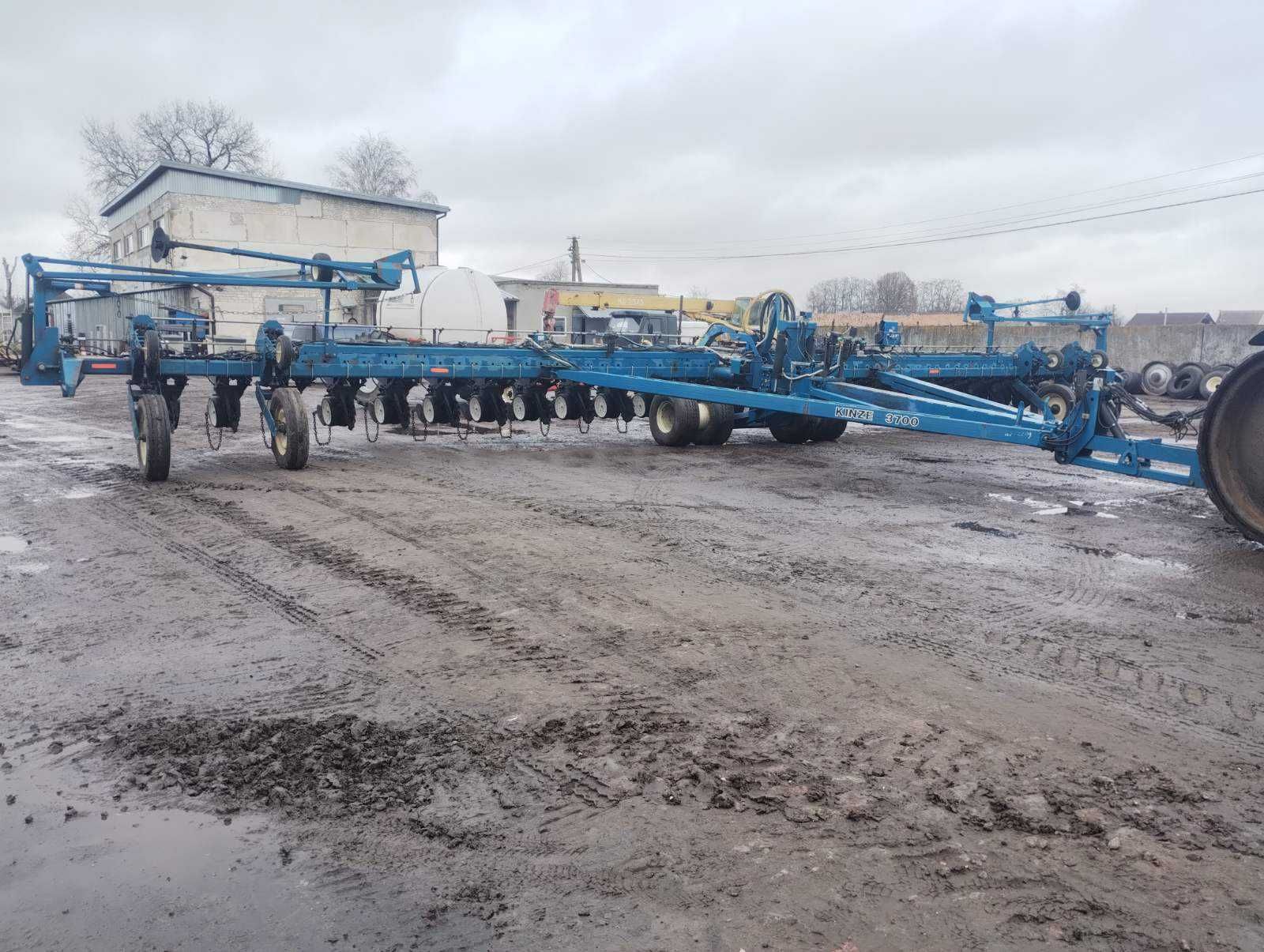 Сівалка KINZE 3700