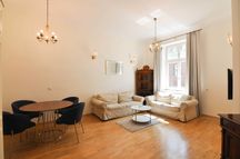 Apartament 57,97 m² w secesyjnej kamienicy | 3 pokoje | Stare Miasto