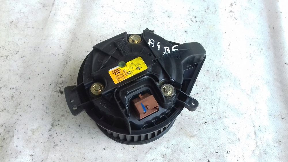 DMUCHAWA WENTYLATOR KABINOWY AUDI A4 B6 00-06