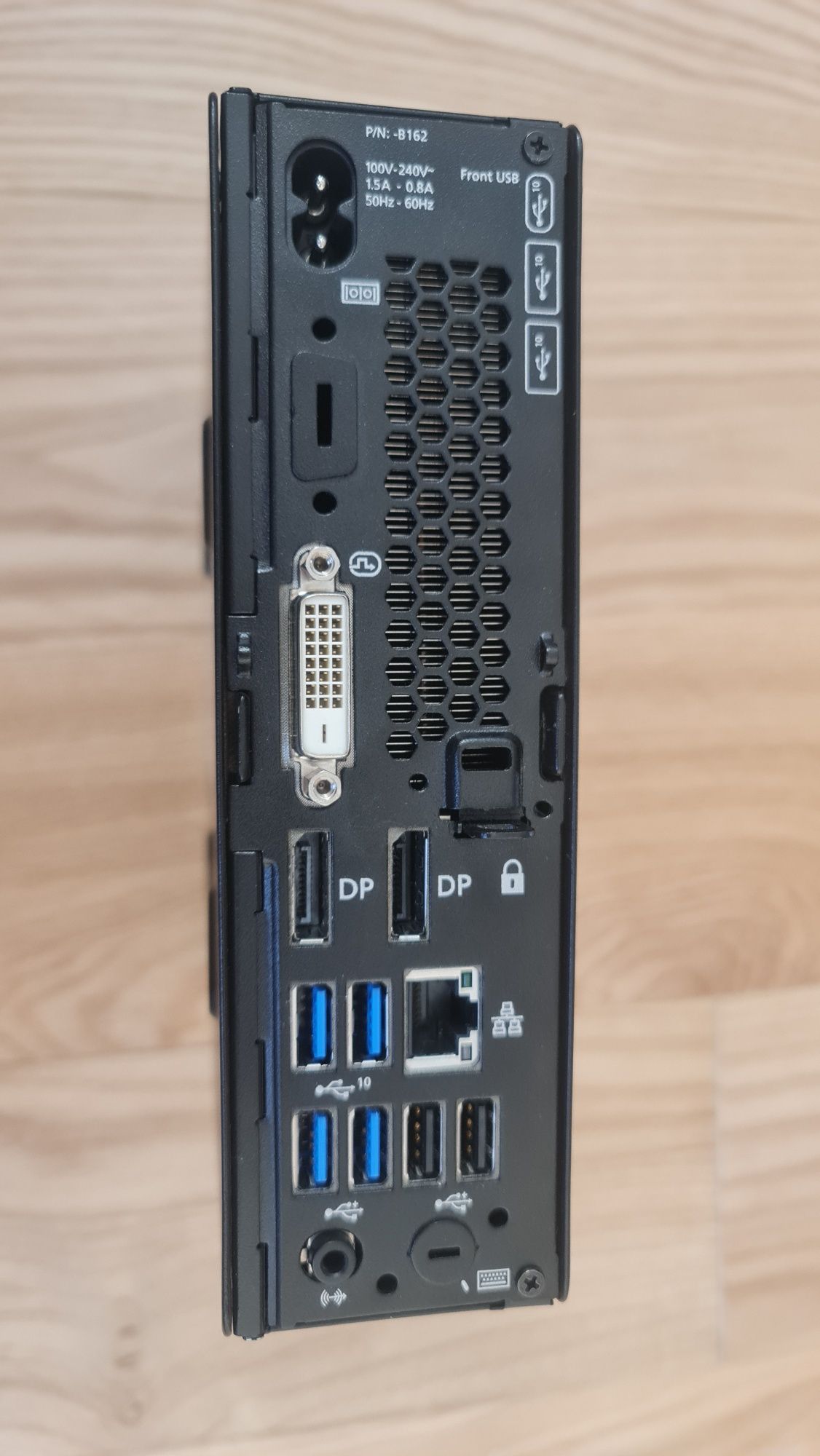 MiniPC Fujitsu Esprimo Q958 Win11 Pro