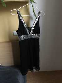 Czarna, zwiewna sukienka ze srebrnymi cekinami, rozmiar S