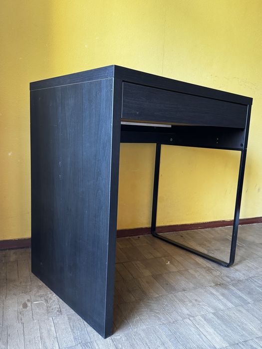 ІКЕA компактний письмовий стіл MICKE МІККЕ (73x50 см) чорний
