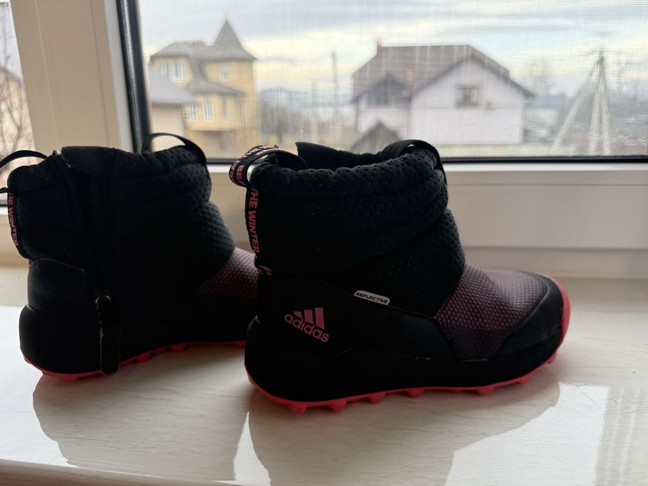 Дитячі зимові чоботи, водовідштовхуючі, adidas оригінал, waterproof