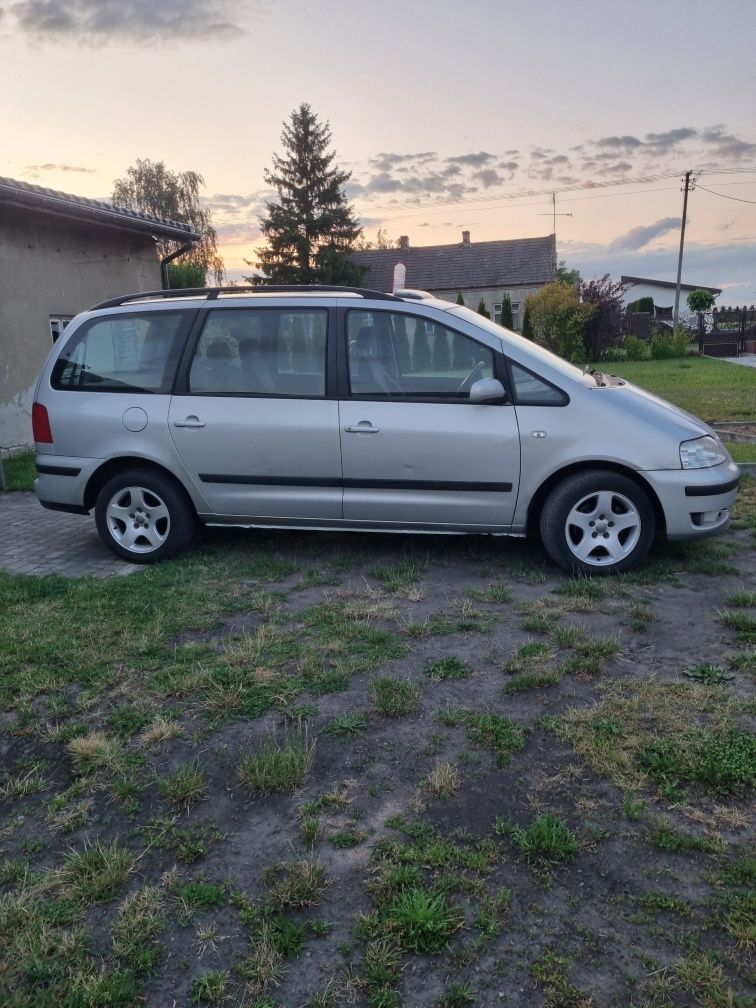 VWSharan 1.8T LPG 170KM Automat