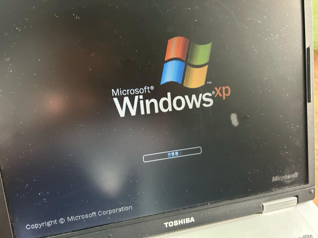Laptop toshiba stan bardzo dobry